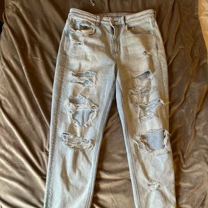 American eagle mom jeans. Very destroyed in style. Worn one time. Have stretch.